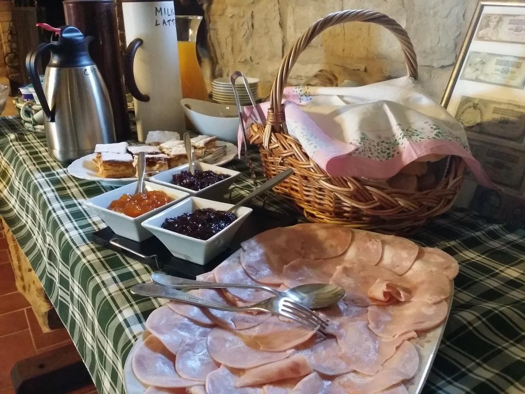 بوجي Al Merlo Olivo, Rural Istrian House المظهر الخارجي الصورة