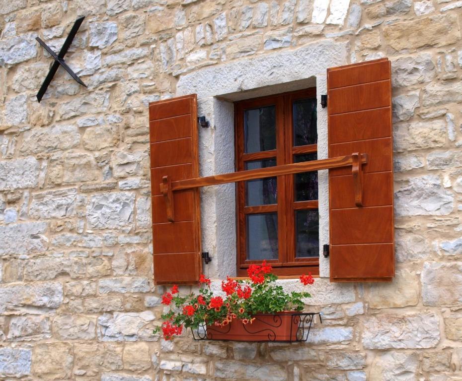 بوجي Al Merlo Olivo, Rural Istrian House المظهر الخارجي الصورة