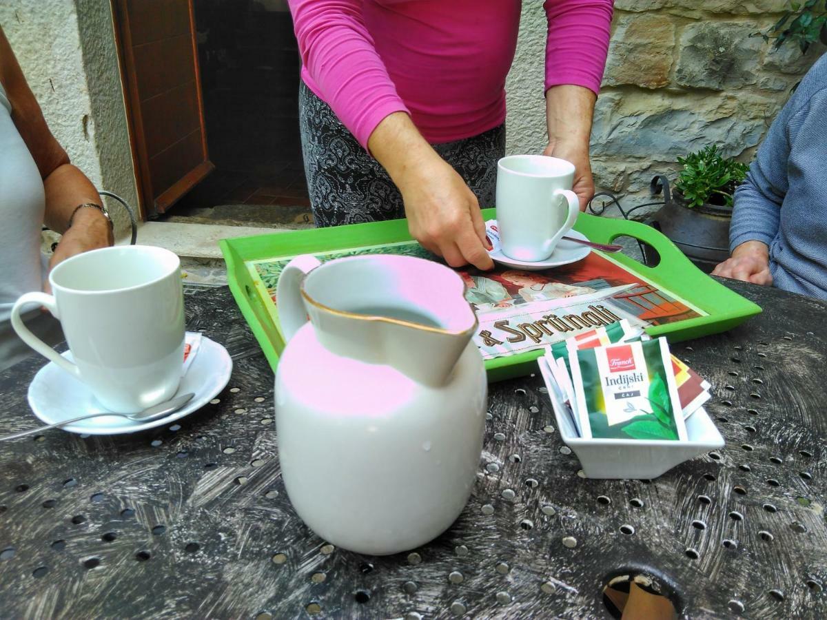 بوجي Al Merlo Olivo, Rural Istrian House المظهر الخارجي الصورة